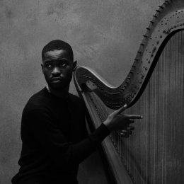 Olivia Dean, Lola Young, Sam Fender, Dave นำทีมศิลปิน Universal Music Group คว้ารางวัลใหญ่งานประกาศรางวัล BRITs 2026 สุดยิ่งใหญ่ของอังกฤษ