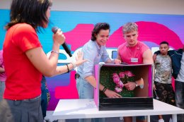 December 10 ทำใจละลาย ร้องสดกลางสยาม เสิร์ฟความน่ารักใน Meet & Greet อย่างใกล้ชิด ไลฟ์รายการ Thailand Music Countdown พร้อมเตรียมคอนเทนต์ในไทยให้ติดตามกันอีกเพียบ!