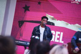 December 10 ทำใจละลาย ร้องสดกลางสยาม เสิร์ฟความน่ารักใน Meet & Greet อย่างใกล้ชิด ไลฟ์รายการ Thailand Music Countdown พร้อมเตรียมคอนเทนต์ในไทยให้ติดตามกันอีกเพียบ!