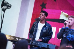 December 10 ทำใจละลาย ร้องสดกลางสยาม เสิร์ฟความน่ารักใน Meet & Greet อย่างใกล้ชิด ไลฟ์รายการ Thailand Music Countdown พร้อมเตรียมคอนเทนต์ในไทยให้ติดตามกันอีกเพียบ!