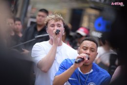 December 10 ทำใจละลาย ร้องสดกลางสยาม เสิร์ฟความน่ารักใน Meet & Greet อย่างใกล้ชิด ไลฟ์รายการ Thailand Music Countdown พร้อมเตรียมคอนเทนต์ในไทยให้ติดตามกันอีกเพียบ!