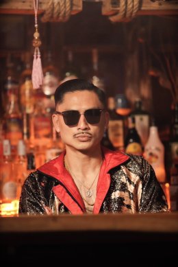 Dennis Thaikoon จับมือ HAR-CO แร็ปเปอร์ชื่อดังชาวญี่ปุ่น คอลแลปส์ เพลง "Otsukare" สานต่อมิตรภาพกว่า 8 ปีเต็ม