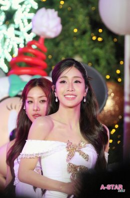 4EVE - Billkin พร้อมทัพคนดังแน่นลานเซ็นทรัลเวิลด์ ฉลองเปิดไฟต้นคริสต์มาสสูงที่สุดในเอเชียตะวันออกเฉียงใต้! กับงาน "Disney The Magical Stars 2026"