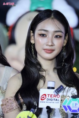 4EVE - Billkin พร้อมทัพคนดังแน่นลานเซ็นทรัลเวิลด์ ฉลองเปิดไฟต้นคริสต์มาสสูงที่สุดในเอเชียตะวันออกเฉียงใต้! กับงาน "Disney The Magical Stars 2026"