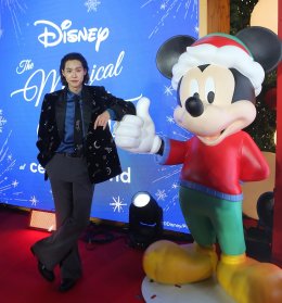 4EVE - Billkin พร้อมทัพคนดังแน่นลานเซ็นทรัลเวิลด์ ฉลองเปิดไฟต้นคริสต์มาสสูงที่สุดในเอเชียตะวันออกเฉียงใต้! กับงาน "Disney The Magical Stars 2026"