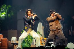 ETC ชวนมาแจม CONCERT ยกรายการขึ้นเวทีใหญ่! พา 5 ศิลปินสร้างปรากฏการณ์ดนตรีสุดวาไรตี้ เสิร์ฟโมเมนต์ทั้งหูเคลือบทอง ทั้งขนลุก แถมเสียงหัวเราะ ครบจบในงานเดียว!
