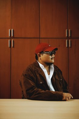 'fit aroon' ชวนสัมผัส "โลกเสมือน" เมื่อหัวใจยังไม่พร้อมจะบอกลา และความรักยังไม่เคยเลือนหาย