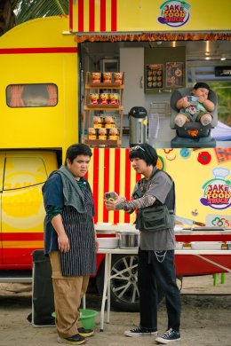 'แจ็ค' เอาจริง! กำกับ "ฟู้ดทรัค ลัก(รัก)หมูเด้ง" ขอปั้น 'แจ๊ส-หม่ำ' ฉีกทุกคาแร็คเตอร์ที่เคยเล่น