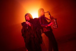 ขนลุก! FULL ปล่อย Live Session "รอจนเธอมีใหม่ไปแล้ว" Feat.เก่ง ธชย เวอร์ชันพิเศษ ถ่ายทอดความเป็น Rock & Roll ผสมความไทยเดิมได้อย่างลงตัว