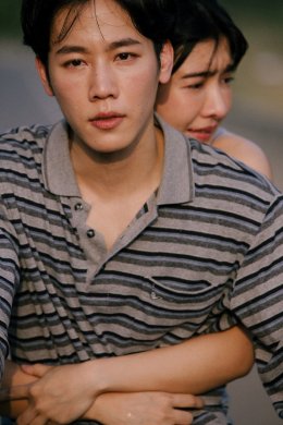 ปล่อยแล้ว! "เรื่องสั้น 132 คำ" เพลงที่ Greasy Cafe รักที่สุดและเก็บไว้นานถึง 5 ปี ได้ 'วอร์-เจนนิษฐ์' ส่งอารมณ์ในเอ็มวี ก่อนถึงคอนเสิร์ตใหญ่ 23 สิงหาคมนี้
