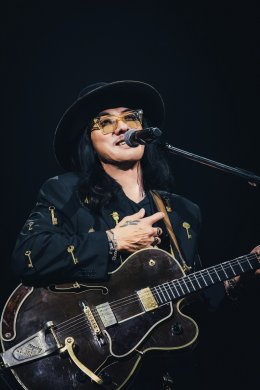 สมการรอคอย 10 ปี! Greasy Cafe คอนเสิร์ตใหญ่ GATES TO THE OTHER SIDE อัดแน่น ร้อง เล่น เต้น โชว์ ทำถึงทุกอารมณ์