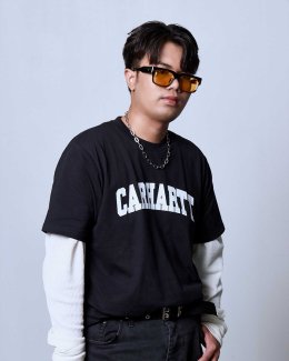 GOODMOOD ศิลปินน้องใหม่ล่าสุดจากค่าย genie records เปิดตัวซิงเกิลแรก "ปล่อยให้ฉันร้องไป" ให้น้ำตาพูดแทนความเจ็บปวด ดึง อะตอม VIIS ร่วมถ่ายทอด