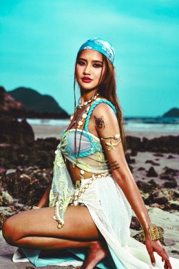 หนีรักช้ำ มา "โซซัดโซเซ" ที่ทะเล กับซิงเกิลล่าสุดจาก 'กอกี้ กวิสรา' ในอัลบั้ม ก.เอ๋ย กอกี้