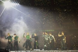 ฝันไกลแล้วไปถึง! GOT7 ทำตามสัญญา 5 ปีที่ IGOT7 รอคอย เติมเต็มราชมังฯ กลายเป็นรังนกที่ยิ่งใหญ่ที่สุดในโลก ในคอนเสิร์ตวาระแห่งชาติ 2025 GOT7 CONCERT <NESTFEST> in BANGKOK 