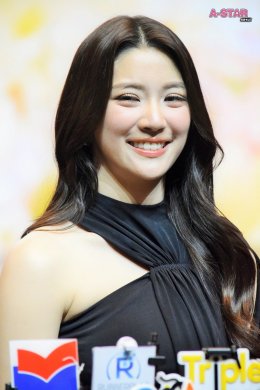 โมเมนต์รักล้นฮอลล์! "จินนี่-เจน่า" เสิร์ฟแฟนคอนคู่ครั้งแรก โชว์ครบรสพร้อมแขกรับเชิญคุณภาพ ในงาน "GINNYJAYNA [HEART TO HEART] FANCON"