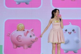 'หลิงหลิง คอง' ขึ้นแท่น "Sis หลิง" ขวัญใจคนรุ่นใหม่ ชวนดูแลตัวเองให้ "ดีพอและพอดี" ด้วย HER HYNESS Marshmallow Sunscreen