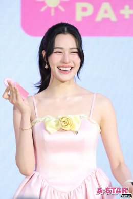 'หลิงหลิง คอง' ขึ้นแท่น "Sis หลิง" ขวัญใจคนรุ่นใหม่ ชวนดูแลตัวเองให้ "ดีพอและพอดี" ด้วย HER HYNESS Marshmallow Sunscreen