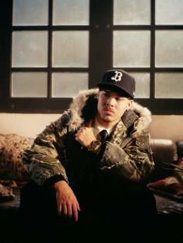 Mr. Saxo Love อัลบั้มเปิดตัว Tobii เจ้าพ่อเพลง R&B-Afrobeats ภายใต้ Def Jam Thailand เปิดตัวเพลงแรก "Banana" ในบรรยากาศ pool party สุดแซ่บ ยืนหนึ่งสายแดนซ์อีกครั้ง