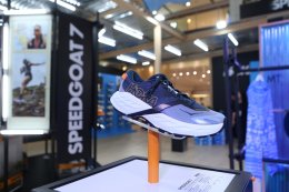 HOKA ชวน 'นาย ณภัทร' ร่วมสัมผัสนวัตกรรมล่าสุดของรองเท้าวิ่งเทรล HOKA Speedgoat 7 ณ FLYLAB พร้อมท้าลุยสนามเทรล ใจกลางกรุงเทพฯ ที่ centralwOrld