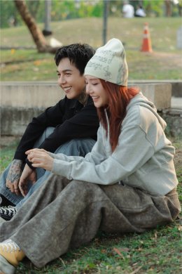 เคมีละมุน HYE x โจริญ 4EVE กับ Undefined (แค่อยู่กับเธอ) เวอร์ชันพิเศษที่โจริญร่วมแต่ง