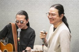 "พีธ พีระ" แท็กทีมเพื่อนศิลปินกว่า 30 ชีวิต เนรมิตบทเพลงแห่งความคิดถึงในเวอร์ชั่นใหม่ที่ไม่เคยฟังที่ไหนมาก่อน ใน "Hall of Friends Concert" 26 ก.ค. นี้!!!
