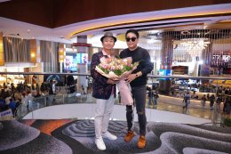 'อี๊ด โปงลางสะออน' ขนทัพนักแสดงจัดรอบกาล่า "อีแหล่ แอรี่ เกาหลี โอปป้า" เตรียมโอบกอดหัวในคนไกลบ้าน ก่อนลงจอ 26 มีนาคมนี้