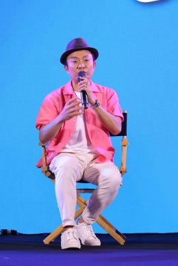 'อี๊ด โปงลางสะออน' ขนทัพนักแสดงจัดรอบกาล่า "อีแหล่ แอรี่ เกาหลี โอปป้า" เตรียมโอบกอดหัวในคนไกลบ้าน ก่อนลงจอ 26 มีนาคมนี้