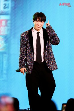 'อี๊ด โปงลางสะออน' ขนทัพนักแสดงจัดรอบกาล่า "อีแหล่ แอรี่ เกาหลี โอปป้า" เตรียมโอบกอดหัวในคนไกลบ้าน ก่อนลงจอ 26 มีนาคมนี้