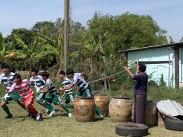 เซอร์ไพรส์! หนัง "ปอบดิ๊บดิบ" คว้า 'หมอนทองวิทยา' วิ่งหนี 'ปอบ' ขึ้นรถขนฝัน-ลงโอ่งอลหม่าน