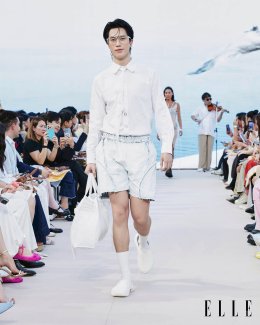 iQIYI Artist บุกเวทีแฟชั่นระดับประเทศ ELLE Fashion Fever 'มอส-แบงค์-ไม้เอก-โบนัส' ออร่าร่างทอง สะกดทุกสายตา