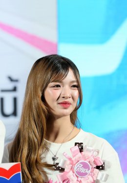 "อินดิเพนเด้น ฟิล์ม" เล่นใหญ่ทำถึง! เปิดตัวซีรีส์ "Shock Me Girls รักช็อตใจ ยัยช็อตฟีล" ยกทัพนักแสดงนำ 'โมเน่ต์-แพรว-แจนรี่-มารีน' ปักหมุดความฟิน 28 ก.พ.นี้