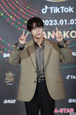 ENHYPEN ควง LE SSERAFIM เป็นตัวแทนศิลปินร่วมแถลงข่าว Golden Disc Awards ครั้งที่ 37 คอนเฟิร์มเตรียมเพอร์ฟอร์แมนซ์สุดปังที่ไม่เคยเห็นที่ไหนมาก่อนเพื่อแฟนเคป๊อปชาวไทย