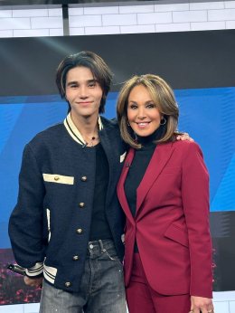 'Jeff Satur' ศิลปินไทยคนแรก สร้างประวัติศาสตร์ในสหรัฐอเมริกา! ร่วมโชว์ในรายการ "Good Day New York" และ "Global Spin Live" ที่ "Grammy Museum"