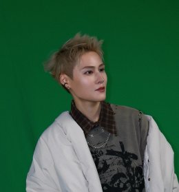 เมื่อศิลปินฮ่องกง JAC DAI (JD) แท็กทีมโปรดิวเซอร์ และนักแต่งเพลงไทย สร้างสรรค์ซิงเกิลใหม่ "In Your Vibe" ที่แฟนๆ ห้ามพลาด