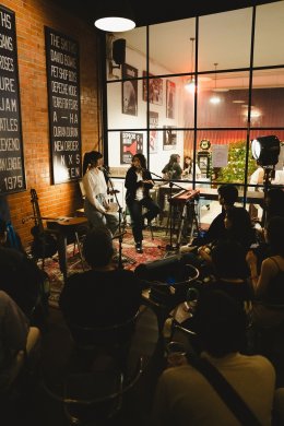 Juna Mae เปิดตัว EP แรก "The Suitcase" ชวนแฟนเพลงร่วม Unpack เรื่องราวและความรู้สึก ในงาน "The Suitcase Unpacking Party"