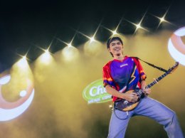 GMMSHOW ปลุกความเดือดต้นปี! เทศกาลดนตรีแฝด เดือดพร้อมกัน 2 เวที แบบไม่มีใครยอมใคร!! ศิลปินจัดเต็มทุกโชว์ พลังความมันถาโถมตลอด 10 ชั่วโมงเต็ม!