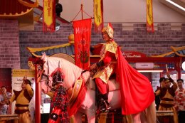 นานิ หิรัญกฤษฎิ์ และ เติ้ล-เฟิร์สวัน พร้อมด้วยศิลปิน BNK48 เบิกฤกษ์ฉลองตรุษจีนปีม้าไฟสุดยิ่งใหญ่ ในงาน "JOY LUCK LOVE CHINESE NEW YEAR 2026"