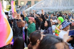 ชีเสิร์ฟ! JRBUBBLEGUM ศิลปิน LGBTQ+ แรปเปอร์ไทยสุดจี๊ด สร้างสีสันสุดเริ่ดบนเวที Thai Festival Fukuoka 2025
