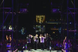 วัน แบงค็อก สร้างปรากฏการณ์เคานต์ดาวน์แห่งปี "The Empire of ONE" ต้อนรับปีใหม่อย่างยิ่งใหญ่ตระการตา นำทัพโดยสองศิลปินระดับโลก TAEYONG และ YUTA พร้อมศิลปินไทยแถวหน้าระเบิดความมันส์สู่ปีม้าไฟ