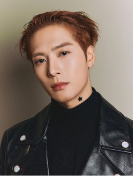 Jackson Wang เปิดตัวเพลงใหม่ "Sex God" กลางรันเวย์ Louis Vuitton Men's FW 2026 ที่ปารีส