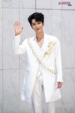 เขยไทยคัมแบ็ค! ท่านแม่ทัพ จินเสวียนอวี่ (Jin Xuanyu) ปลื้มปริ่มรับรางวัล Most Popular International Actor Award งาน The Viral Hits Love Moment Awards 2026
