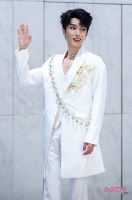 เขยไทยคัมแบ็ค! ท่านแม่ทัพ จินเสวียนอวี่ (Jin Xuanyu) ปลื้มปริ่มรับรางวัล Most Popular International Actor Award งาน The Viral Hits Love Moment Awards 2026