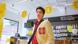 'โจอี้ ภูวศิษฐ์' ขึ้นแท่นแบรนด์พรีเซนเตอร์ "มิสเตอร์. ดี.ไอ.วาย." ร่วมสร้างสรรค์เพลง "10 Years Right Beside You" ฉลองครบรอบ 10 ปีในไทย