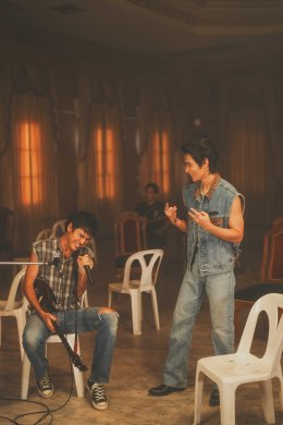 ขนลุกทุกท่อน! 'โจอี้ ภูวศิษฐ์' ชวน 'Jeff Satur' ร่วมถ่ายทอด Live Session "Move On แบบใด" เวอร์ชันพิเศษ