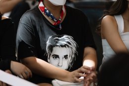 ทั้งสนุกทั้งอบอุ่น! รวมตัว Thai Beliebers หนาแน่น ฟังเพลงเพราะๆ ลุ้นรับของรางวัลจุกๆ ในงาน Universal Music Thailand - Justin Bieber 'SWAG' Album Listening Event In Bangkok