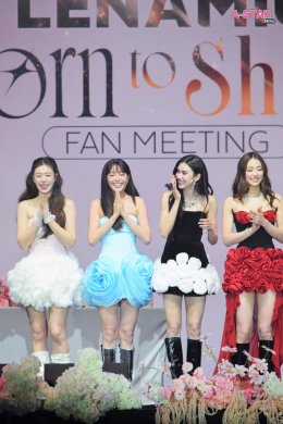 ฮ็อบทั้งฮอลล์! 'ลีน่า-หมิว' พาแฟนคลับหลุดเข้า Wonderland เสิร์ฟความหวานฟินทะลุเพดาน ในงาน "LENAMIU Born to Shine Fan Meeting" 