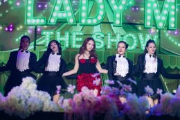 ฮ็อบทั้งฮอลล์! 'ลีน่า-หมิว' พาแฟนคลับหลุดเข้า Wonderland เสิร์ฟความหวานฟินทะลุเพดาน ในงาน "LENAMIU Born to Shine Fan Meeting" 