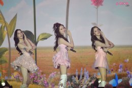 ฮ็อบทั้งฮอลล์! 'ลีน่า-หมิว' พาแฟนคลับหลุดเข้า Wonderland เสิร์ฟความหวานฟินทะลุเพดาน ในงาน "LENAMIU Born to Shine Fan Meeting" 