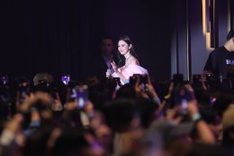 ฮ็อบทั้งฮอลล์! 'ลีน่า-หมิว' พาแฟนคลับหลุดเข้า Wonderland เสิร์ฟความหวานฟินทะลุเพดาน ในงาน "LENAMIU Born to Shine Fan Meeting" 