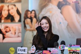 แฟนคลับล้นตึกมาลีนนท์! 'ลีน่า-หมิว' แจกโมเมนต์ยิ้มไม่หุบ ในงาน Photobook Fansign ครั้งแรก "LENA & MIU Always Close, Then Closer The Official Photobook Fansign"